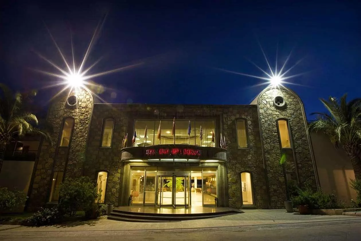 DIAMOND _SHABAVIZ (24).jpg